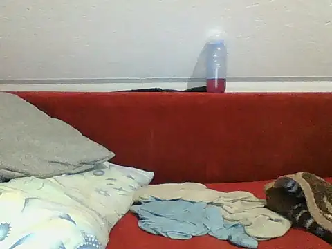 Snapshot of Liznat01 chatting on 10.01.25 Liznat01 online show from 10.01.25
