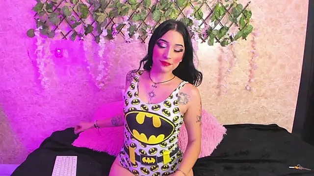 ImEmily444 online show from 10.22.25