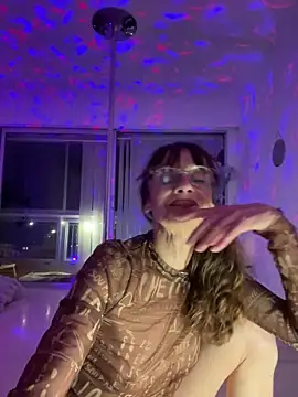 Chris06d22xh online show from 04.16.26