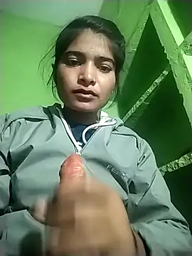 Hot xxx12 online show from 01.17.26