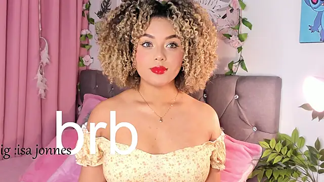 Snapshot of isajonnes18 chatting on 02.11.26 isajonnes18 online show from 02.11.26