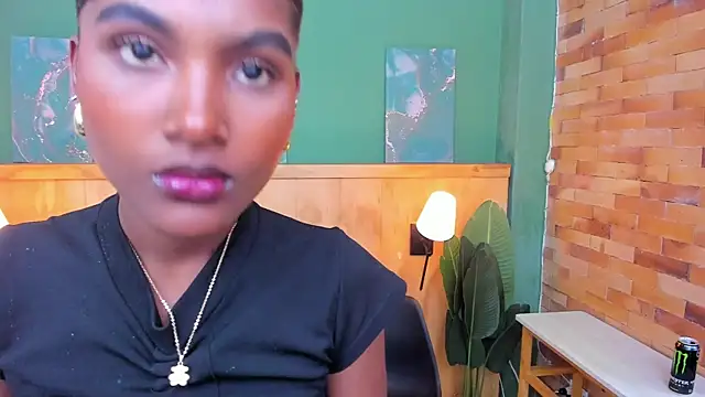 halleylorens online show from 03.31.26