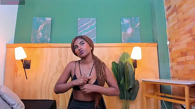 halleylorens online show from 04.17.26