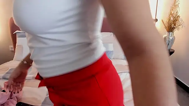 ArianaSilva  online show from 10.20.25