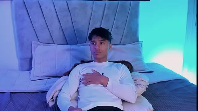 ZYZZ1312 online show from 10.17.25