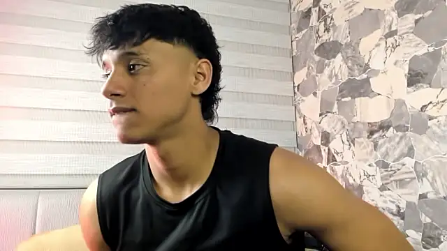 ZYZZ1312 online show from 02.14.26