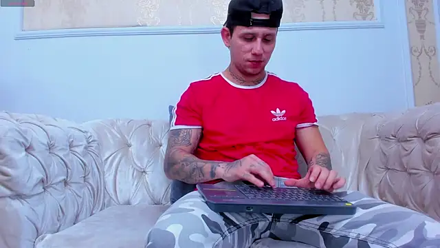 Scott Clark online show from 12.18.25