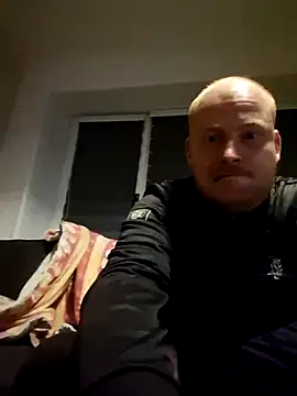 svenni2525 online show from 10.06.25