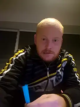 svenni2525 online show from 10.19.25