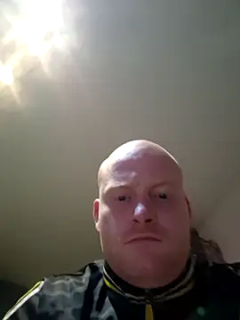 svenni2525 online show from 10.20.25