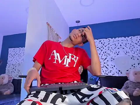 Adonis WB online show from 09.30.25