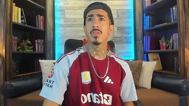 Donovan Desmond online show from 10.14.25