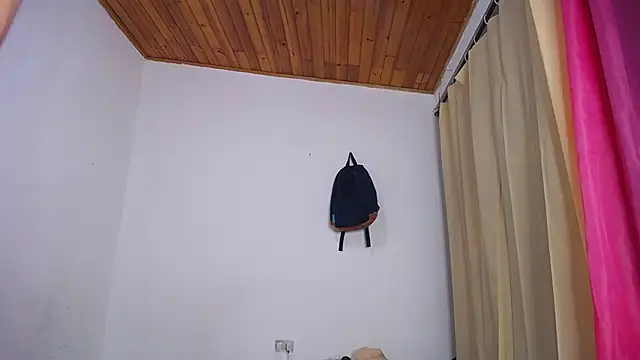 Olliver Twink online show from 09.12.25