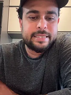 Rodrigopraba online show from 04.17.26