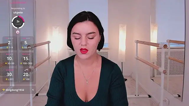 moodberry online show from 10.06.25