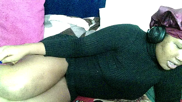 BUNNYCHOWX28 online show from 01.10.26