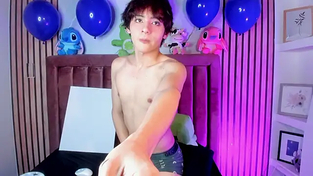 MathiasGreen  online show from 02.15.26