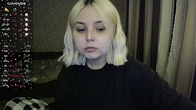 Snapshot of vendymories chatting on 10.18.25 vendymories online show from 10.18.25