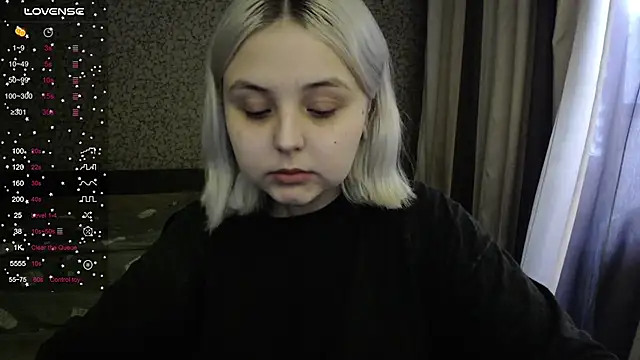 Snapshot of vendymories chatting on 11.02.25 vendymories online show from 11.02.25