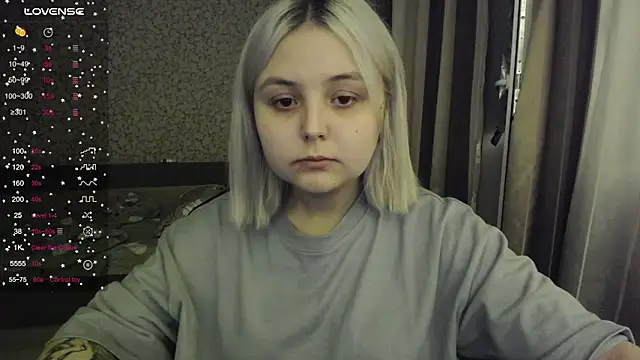 Snapshot of vendymories chatting on 11.05.25 vendymories online show from 11.05.25