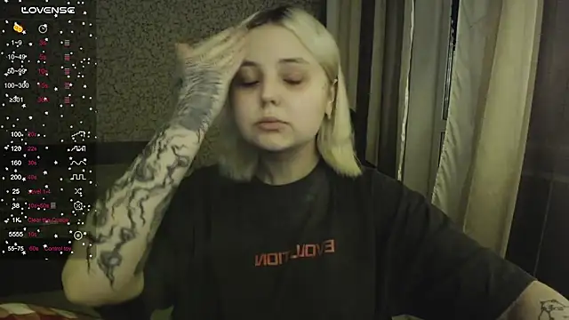 Snapshot of vendymories chatting on 11.09.25 vendymories online show from 11.09.25