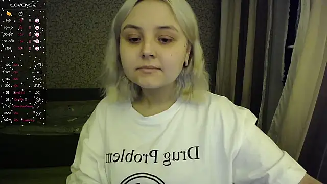 Snapshot of vendymories chatting on 11.21.25 vendymories online show from 11.21.25