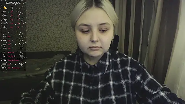 Snapshot of vendymories chatting on 11.22.25 vendymories online show from 11.22.25