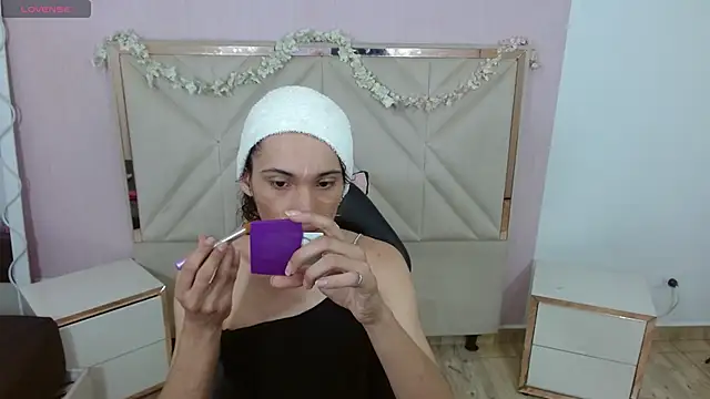 Chipi tay online show from 11.29.25