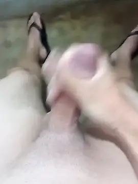 Snapshot of Michael22kkkkk chatting on 11.21.25 Michael22kkkkk online show from 11.21.25