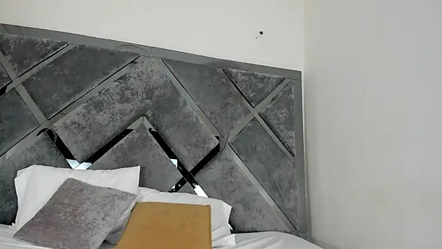 Sweet Salome1 online show from 09.26.25