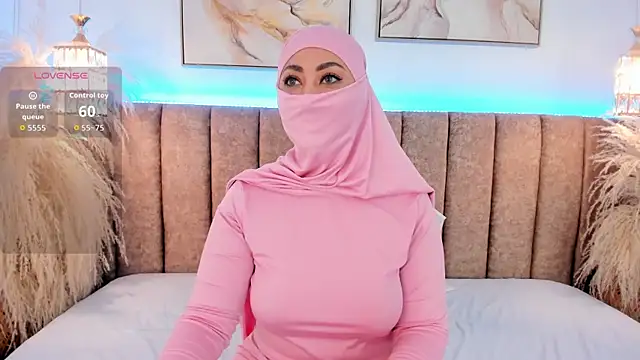 azza   online show from 09.19.25