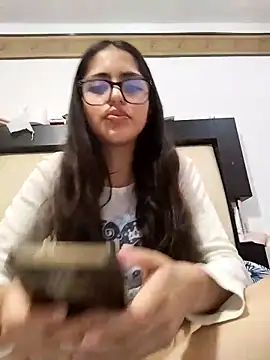 Snapshot of Goddesscut333 chatting on 10.30.25 Goddesscut333 online show from 10.30.25