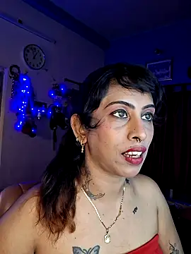 Love Beauty01 online show from 04.12.26