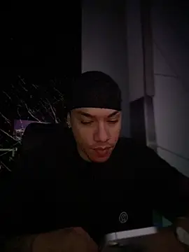 AlphaMasterXxx online show from 11.05.25