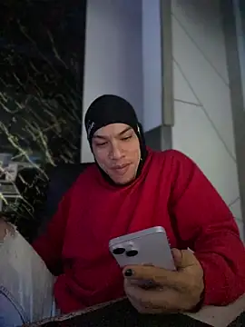 AlphaMasterXxx online show from 11.26.25