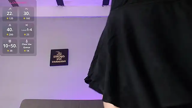 Snapshot of elizabethboltXXX chatting on 11.03.25 elizabethboltXXX online show from 11.03.25