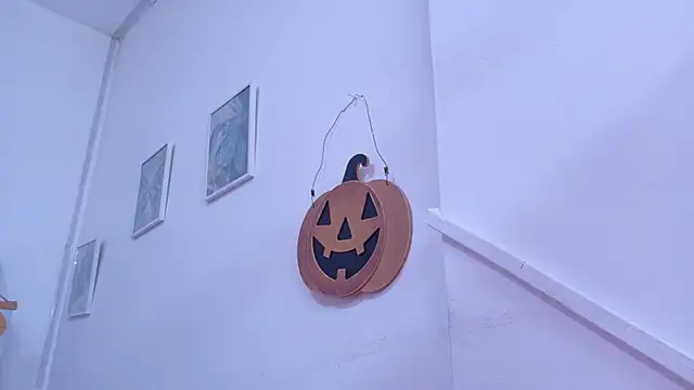 Lizbeth Rouse online show from 10.23.25