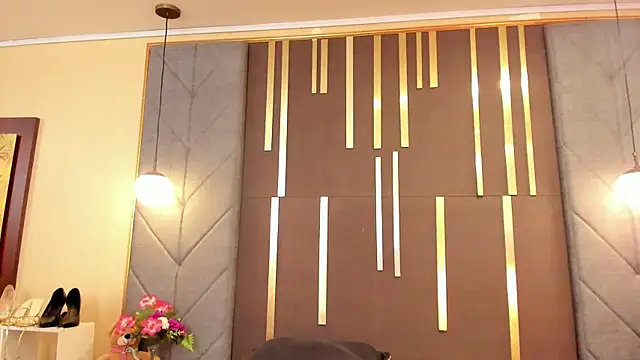 OliviGrace online show from 10.07.25