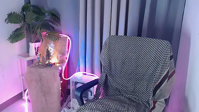 Snapshot of pinkcock_froi2305 chatting on 11.12.25 pinkcock froi2305 online show from 11.12.25