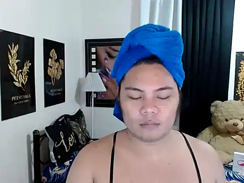 Snapshot of TSbrianaHugeCock chatting on 02.27.26 TSbrianaHugeCock online show from 02.27.26