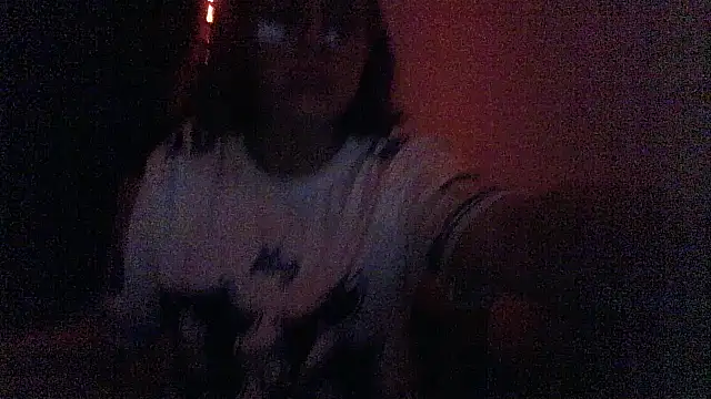 Snapshot of jenmarquez_ chatting on 10.29.25 jenmarquez  online show from 10.29.25