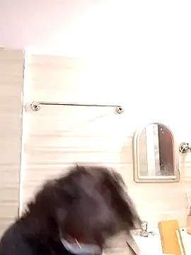 Love Foreverr12 online show from 11.15.25