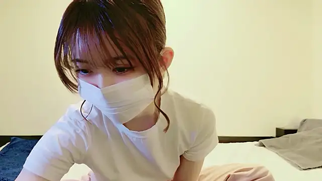 NANA chan 1 online show from 10.13.25