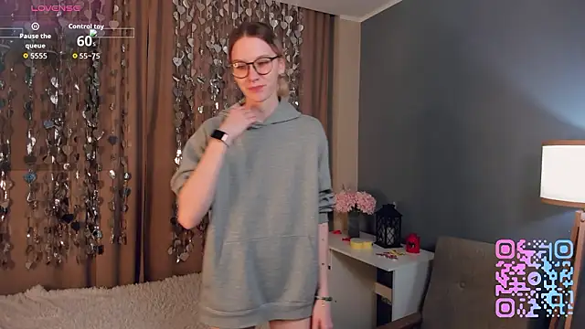 SharylSmalt online show from 02.22.26