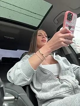  JessyRey  online show from 04.02.26