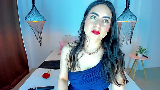 sashaa petit online show from 11.08.25