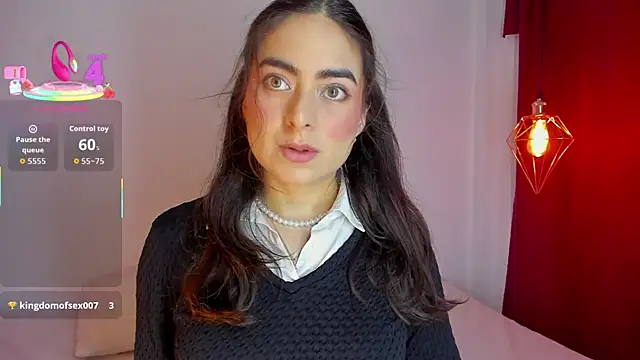 sashaa petit online show from 11.21.25