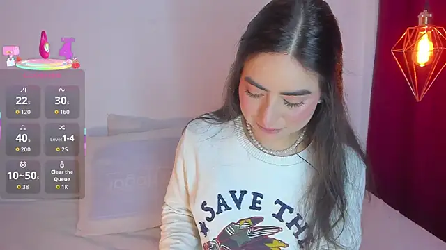 sashaa petit online show from 12.02.25