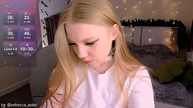 Snapshot of RebeccaAster chatting on 12.20.25 RebeccaAster online show from 12.20.25