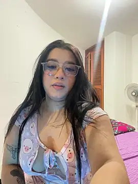 Aliciawhitee online show from 11.22.25